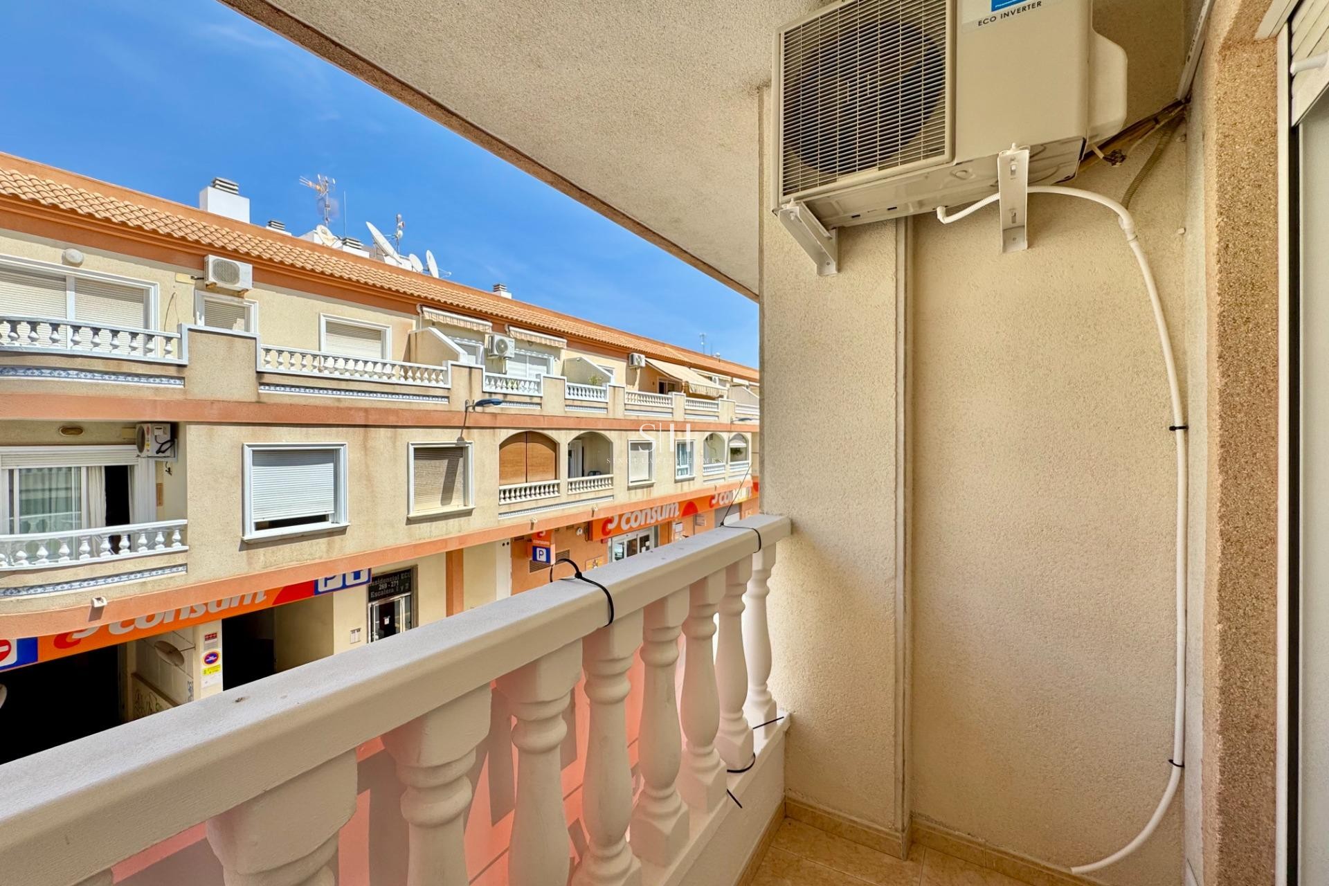 Wiederverkauf - Wohnung - Torrevieja - Centro