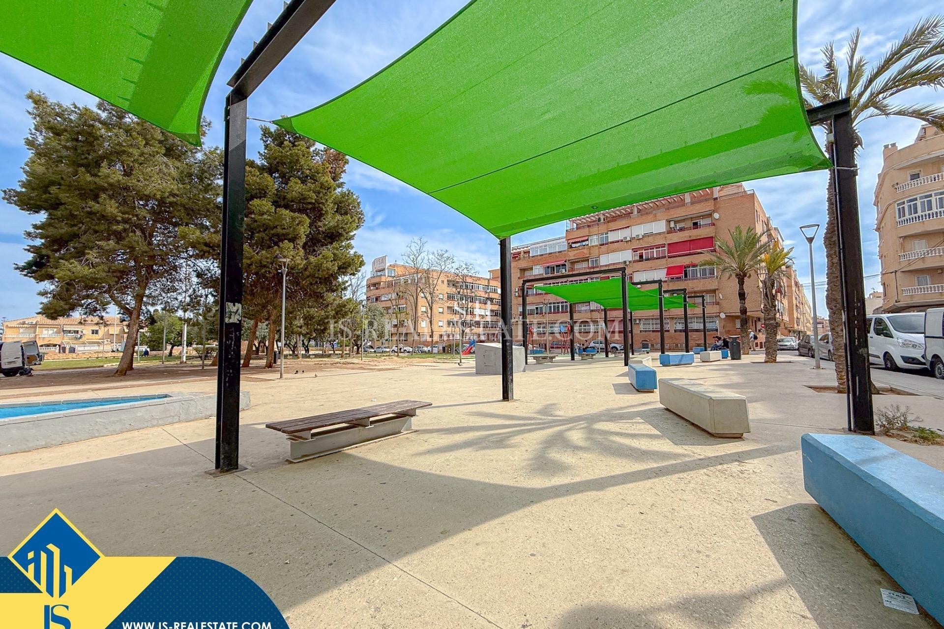 Wiederverkauf - Wohnung - Torrevieja - Centro