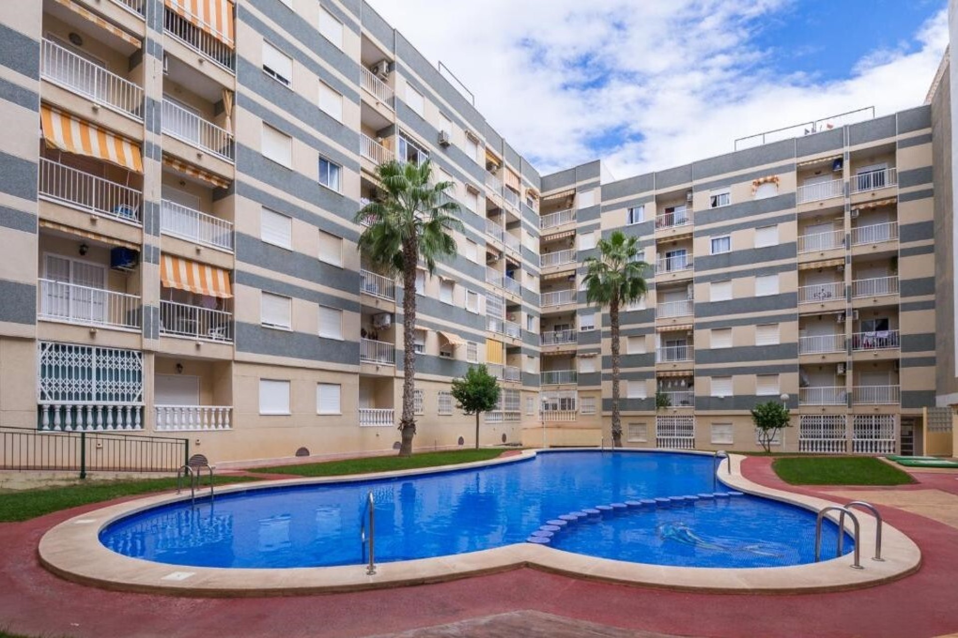 Wiederverkauf - Wohnung - Torrevieja - Centro