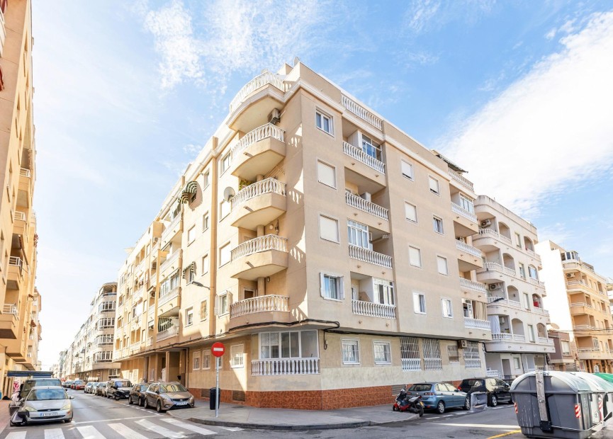 Wiederverkauf - Wohnung - Torrevieja - Centro