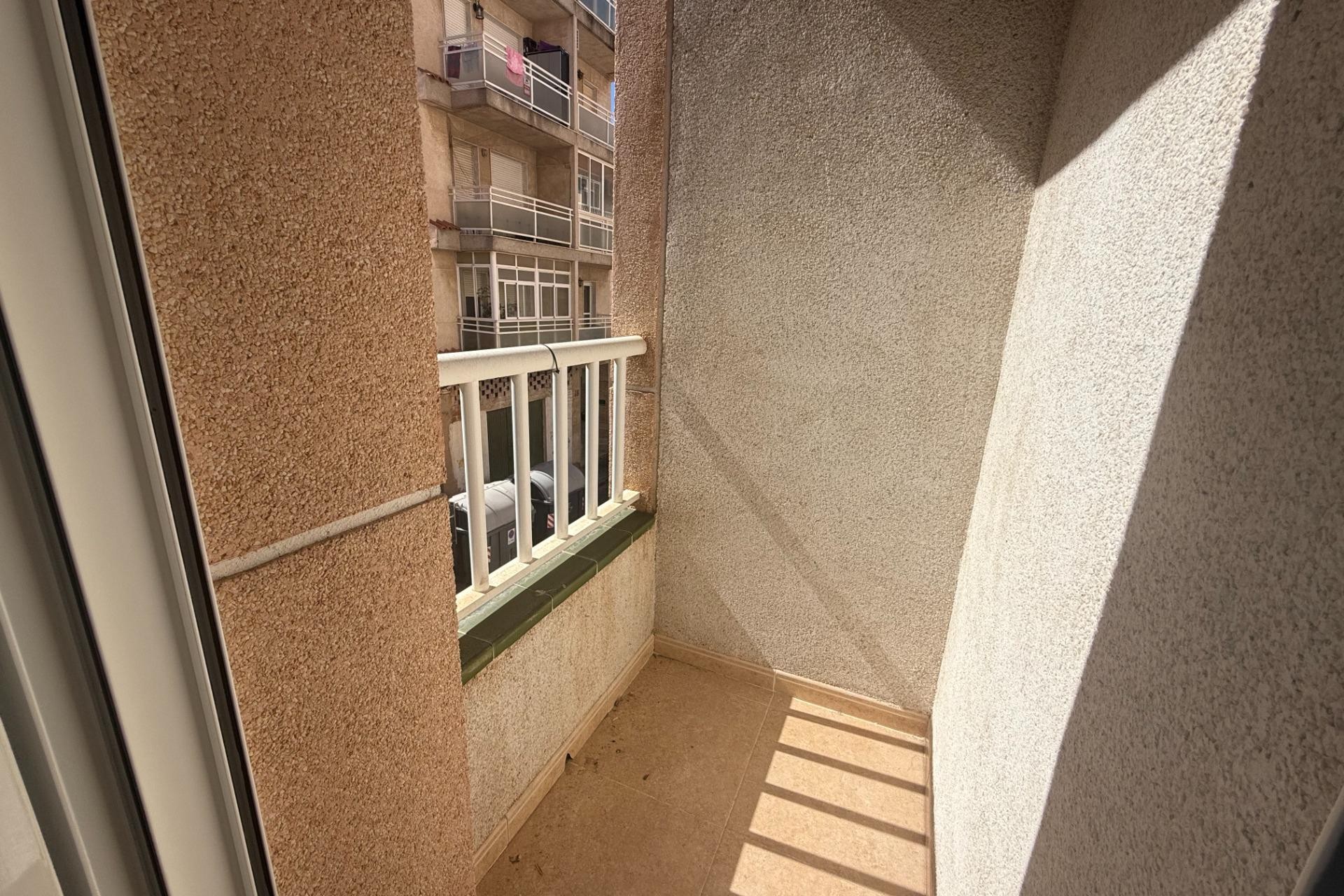 Wiederverkauf - Wohnung - Torrevieja - Centro