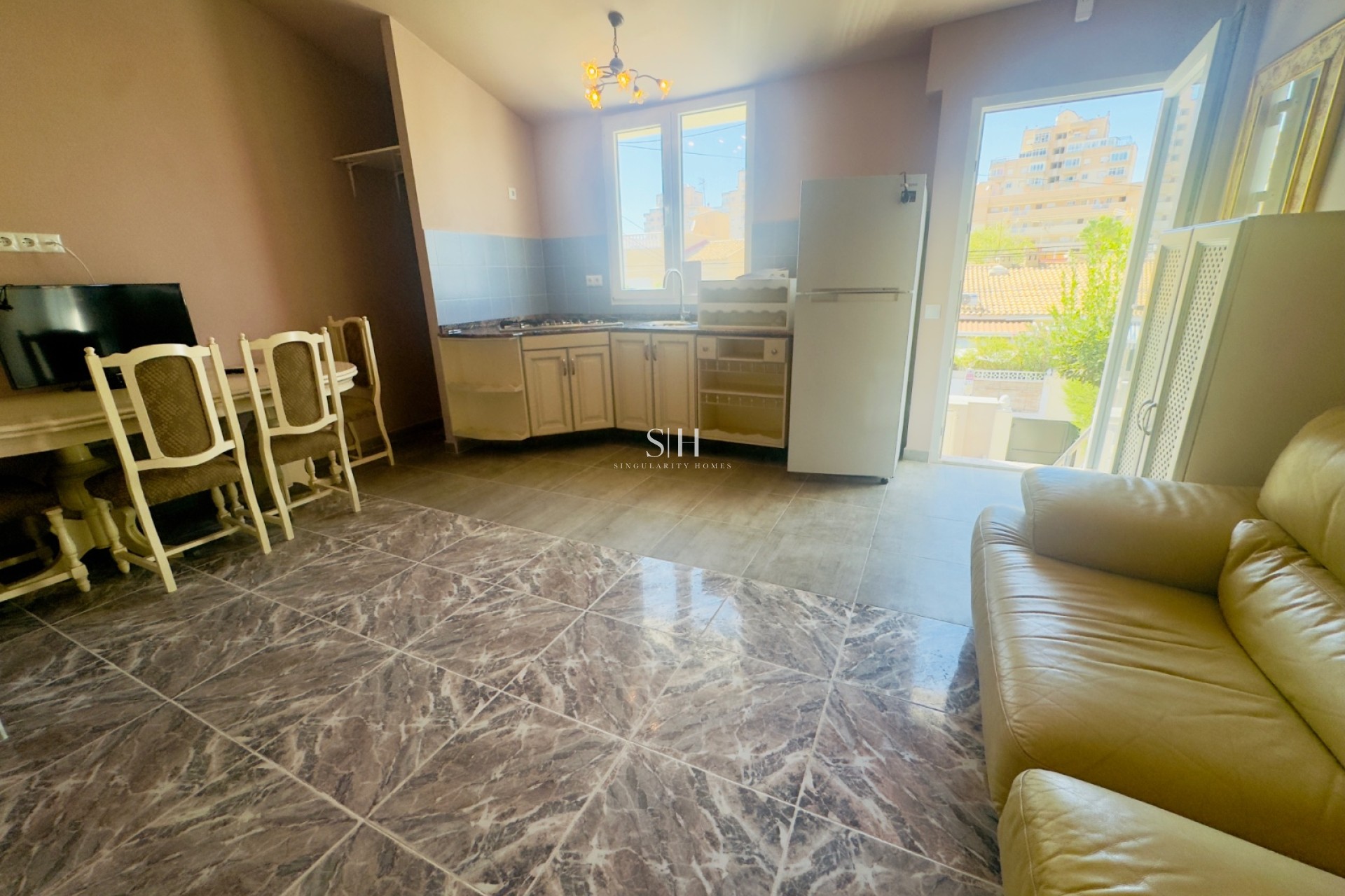 Wiederverkauf - Wohnung - Torrevieja - CORTES VALENCIANAS