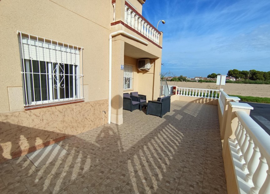 Wiederverkauf - Wohnung - Torrevieja - El Limonar