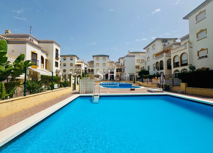 Wiederverkauf - Wohnung - Torrevieja - La Mata