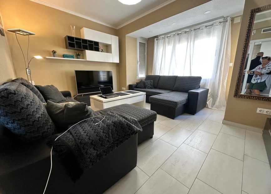 Wiederverkauf - Wohnung - Torrevieja - Paseo Maritimo