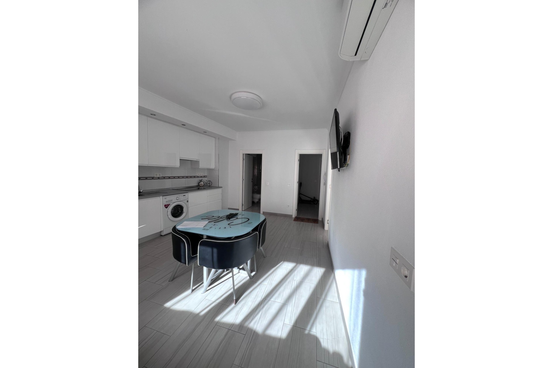 Wiederverkauf - Wohnung - Torrevieja - Paseo Maritimo