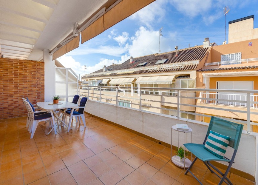 Wiederverkauf - Wohnung - Torrevieja - Paseo Maritimo