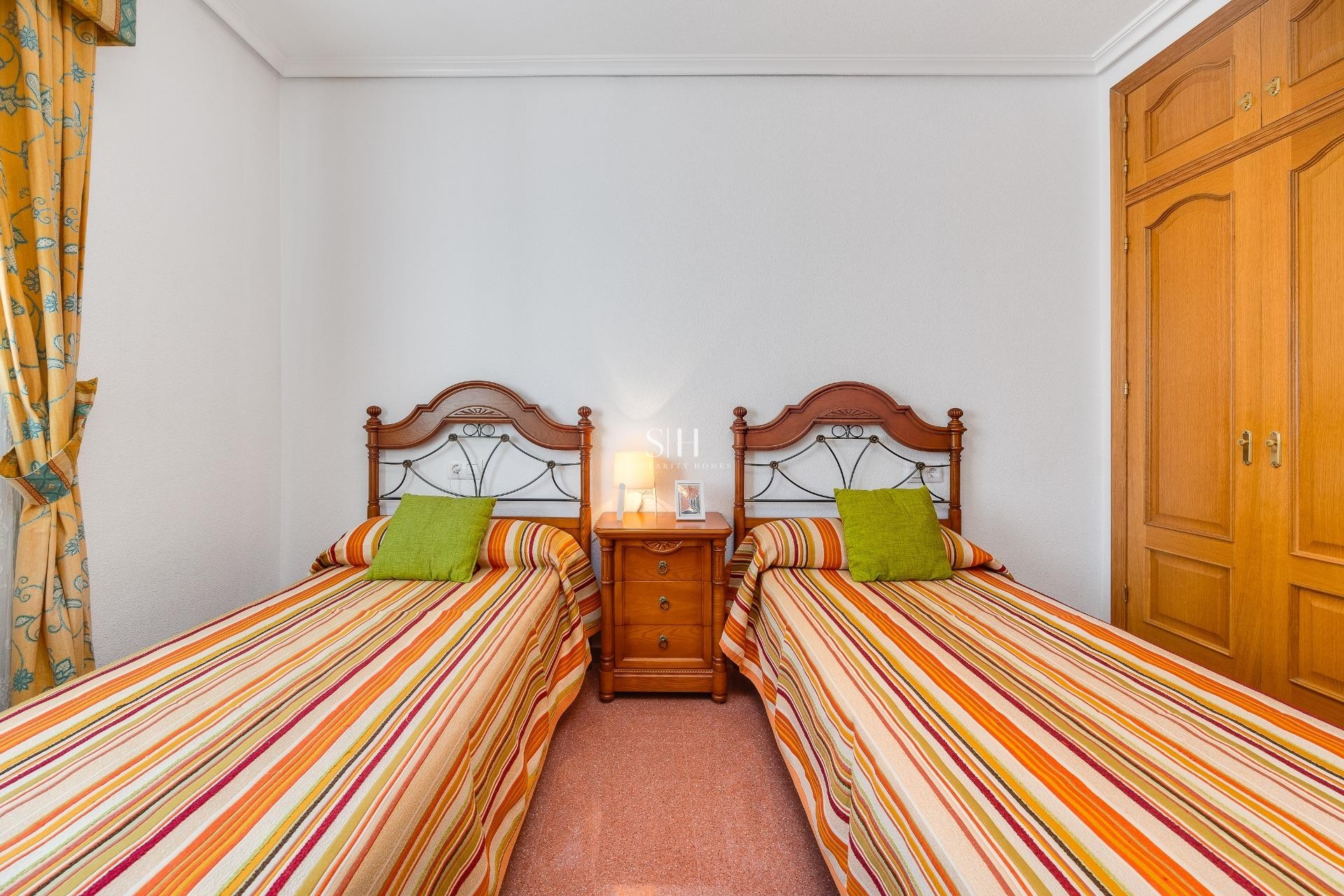 Wiederverkauf - Wohnung - Torrevieja - Paseo Maritimo