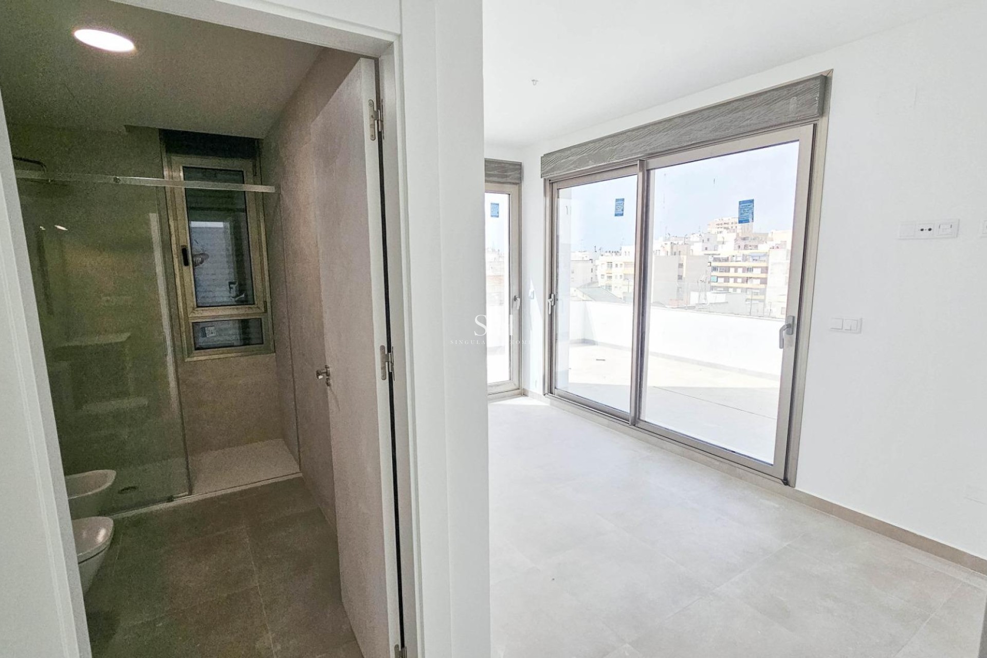 Wiederverkauf - Wohnung - Torrevieja - Paseo Maritimo