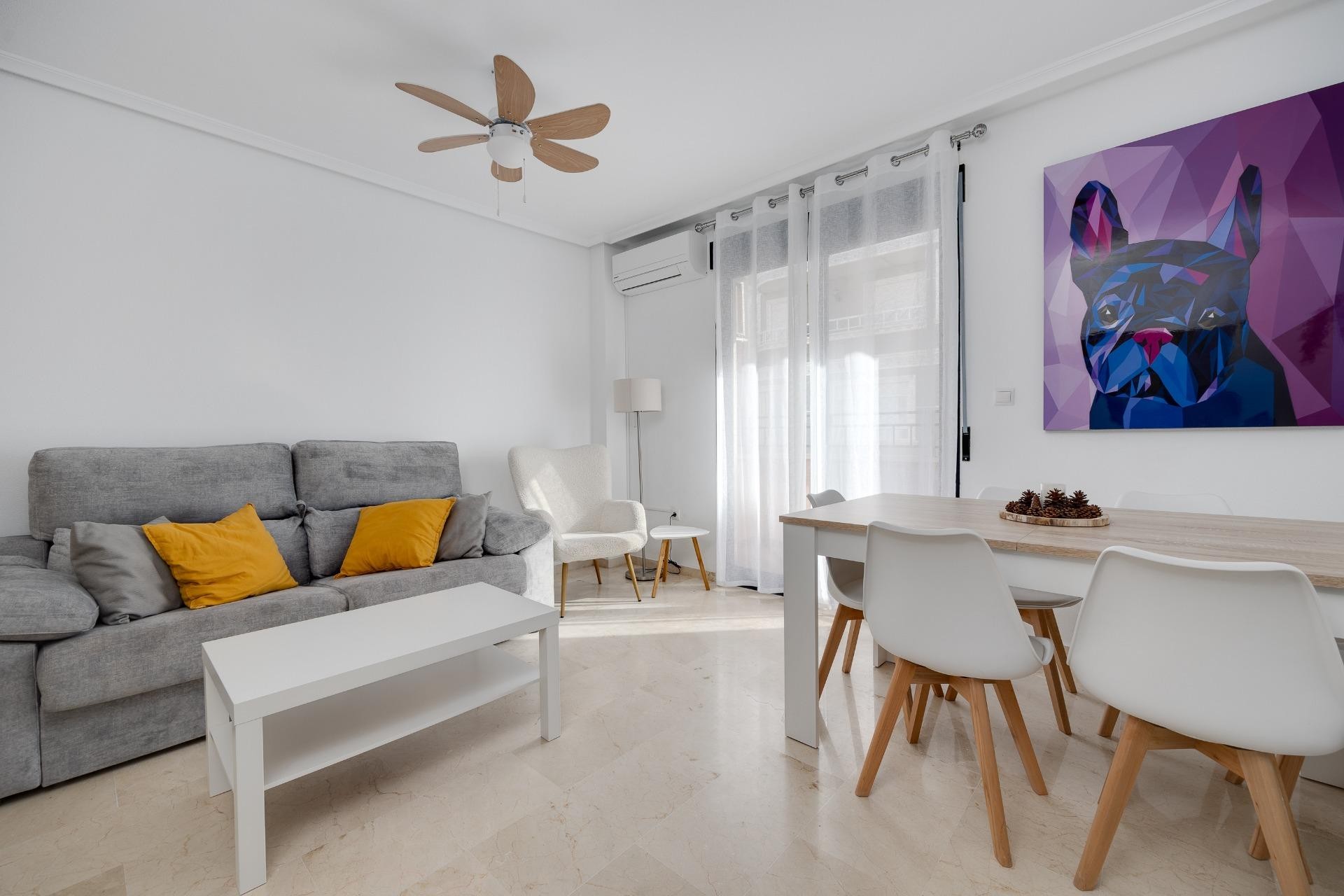 Wiederverkauf - Wohnung - Torrevieja - Playa del Cura