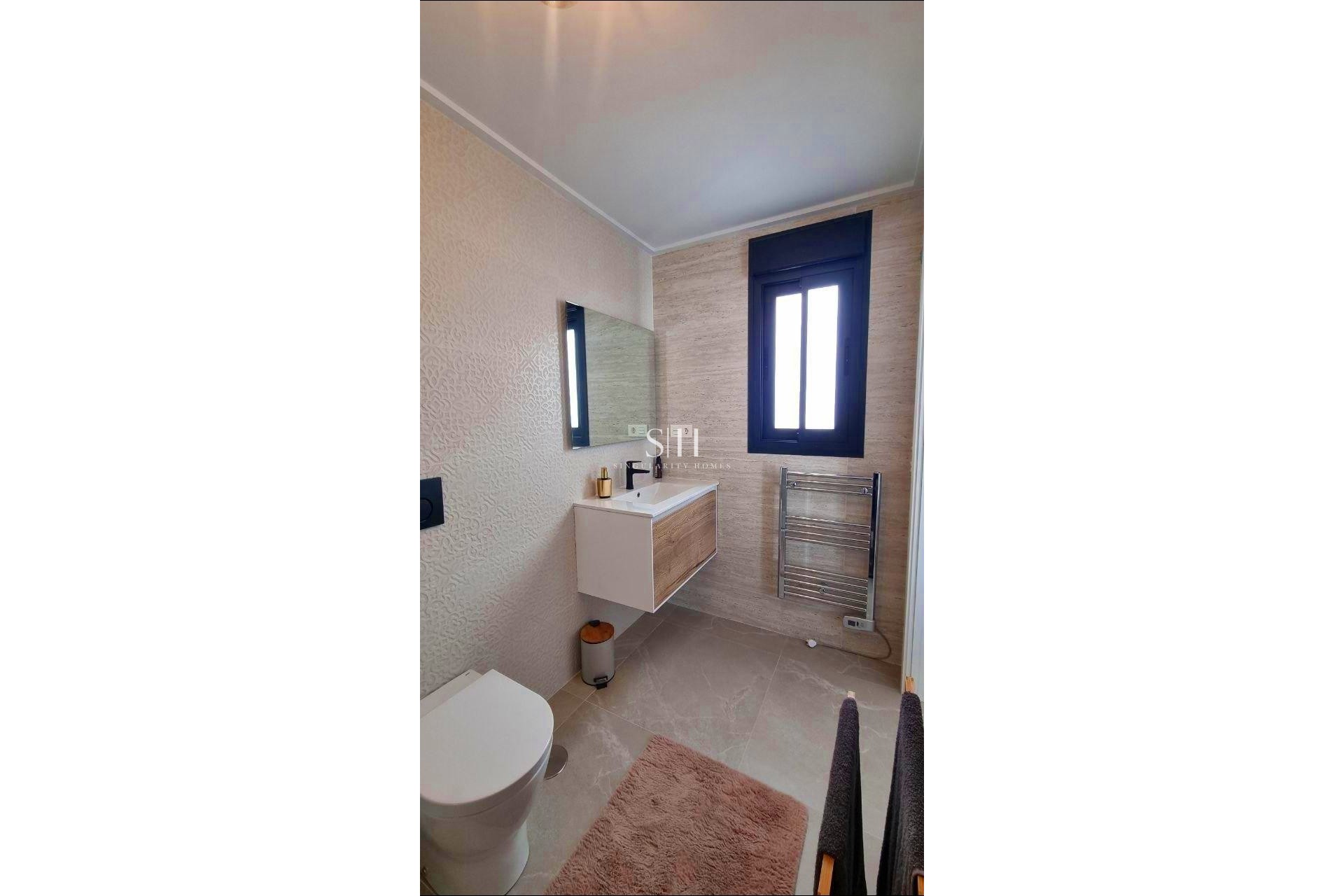Wiederverkauf - Wohnung - Torrevieja - Playa del Cura