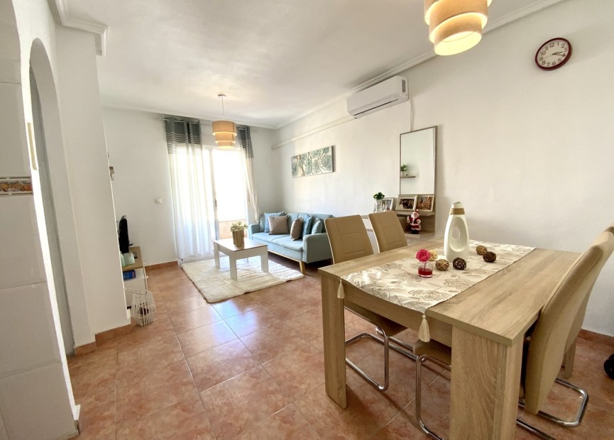 Wiederverkauf - Wohnung - Torrevieja - torrevieja