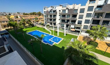Wohnung - Wiederverkauf - Orihuela Costa - Villamartín