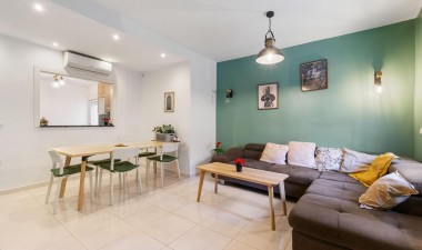 Wohnung - Wiederverkauf - Torrevieja - Centro