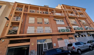 Wohnung - Wiederverkauf - Torrevieja - Centro