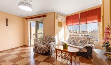 Wohnung - Wiederverkauf - Torrevieja - La Mata