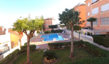 Wohnung - Wiederverkauf - Torrevieja - La Mata