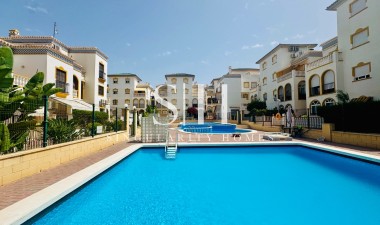 Wohnung - Wiederverkauf - Torrevieja - La Mata
