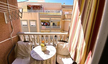 Wohnung - Wiederverkauf - Torrevieja - Playa del Cura