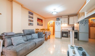 Wohnung - Wiederverkauf - Torrevieja - Playa del Cura