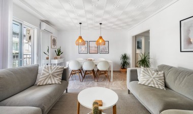 Wohnung - Wiederverkauf - Torrevieja - Playa del Cura