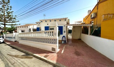 Resale - House - Torrevieja - Los Balcones - Los Altos del Edén