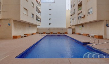 Resale - Apartment / flat - Torrevieja - Costa Blanca