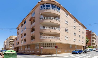 Resale - Apartment / flat - Torrevieja - Costa Blanca