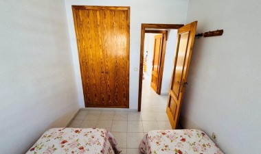 Resale - Apartment / flat - La Mata - Costa Blanca