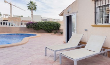 Resale - Apartment / flat - Orihuela Costa - Costa Blanca