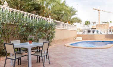 Resale - Apartment / flat - Orihuela Costa - Costa Blanca