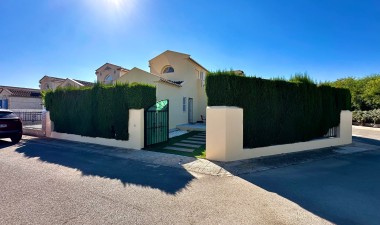 Resale - Villa - Torrevieja - Torreta Florida