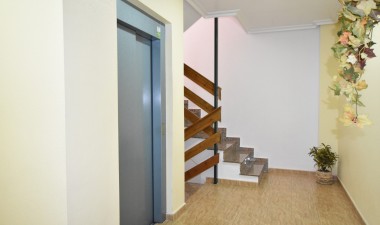 Resale - Apartment / flat - Almoradí - Inland