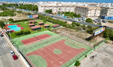 Resale - Bungalow - Torrevieja - Parque las naciones