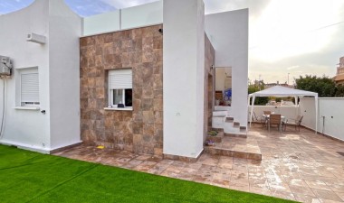 Resale - Bungalow - Orihuela Costa - Costa Blanca