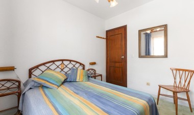 Resale - Apartment / flat - Torrevieja - La Mata