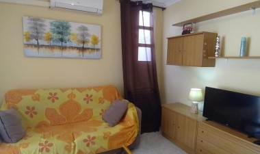 Resale - Bungalow - Torrevieja - Torreblanca