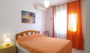 Resale - Bungalow - Torrevieja - Torreblanca