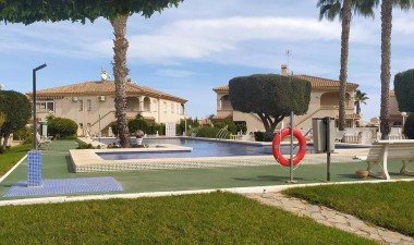 Resale - Bungalow - Torrevieja - Torreblanca