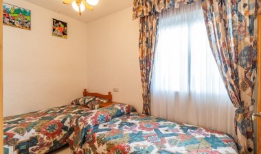 Resale - Town House - Torrevieja - Los altos