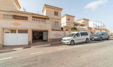 Resale - Town House - Torrevieja - Los altos