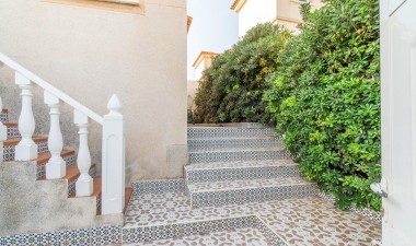 Resale - Town House - Torrevieja - Los altos