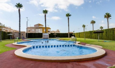 Resale - Bungalow - Torrevieja - Torretas