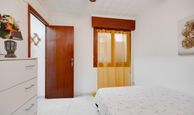 Resale - Town House - Torrevieja - San Luis