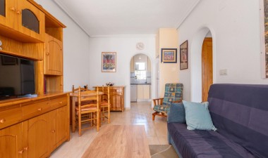 Resale - Bungalow - Torrevieja - aguas nuevas