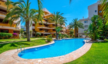 Resale - Apartment / flat - Punta Prima - Costa Blanca