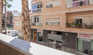 Resale - Apartment / flat - Torrevieja - Costa Blanca