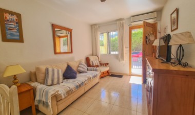 Resale - Apartment / flat - Los Balcones - Costa Blanca