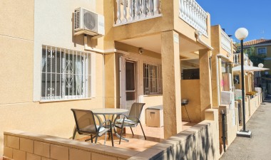 Resale - Apartment / flat - Los Balcones - Costa Blanca