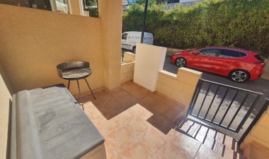 Resale - Apartment / flat - Los Balcones - Costa Blanca